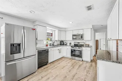 5102 Moeller Avenue Sarasota FL 34233