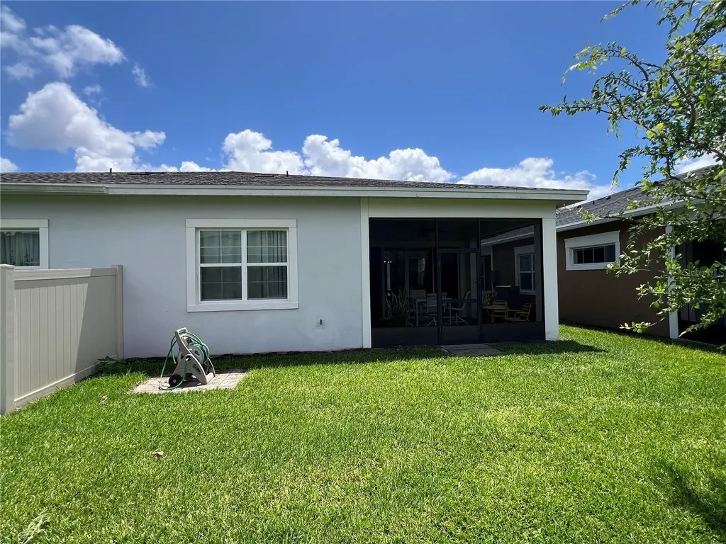 2286 Datura Loop St Cloud FL 34772