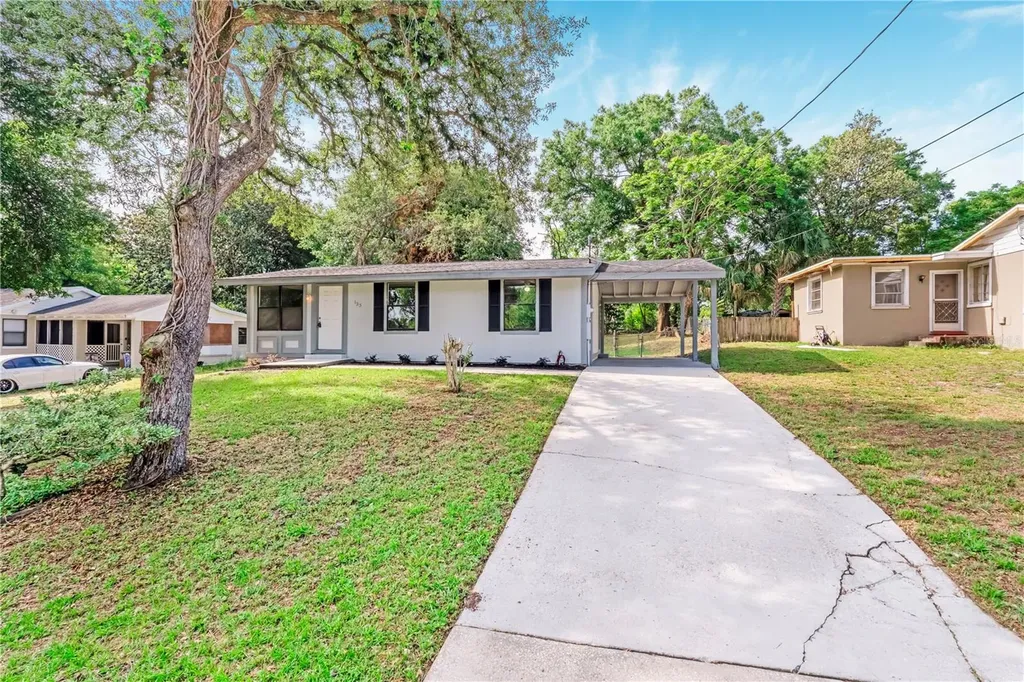 133 Colomba Road Debary FL 32713