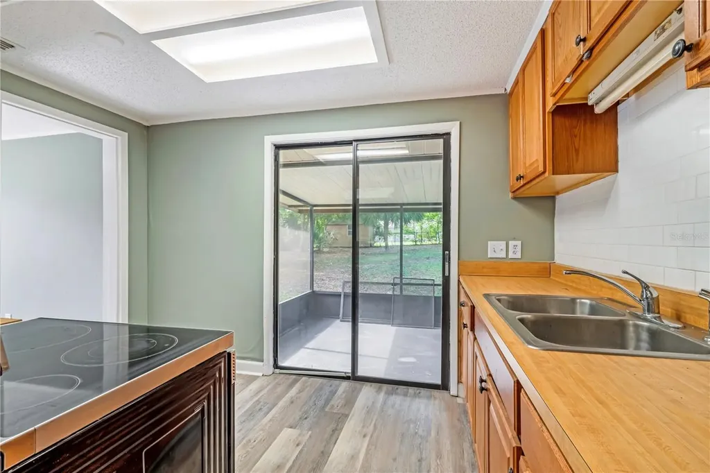 133 Colomba Road Debary FL 32713