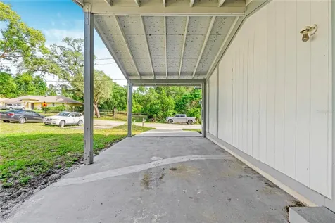 133 Colomba Road Debary FL 32713