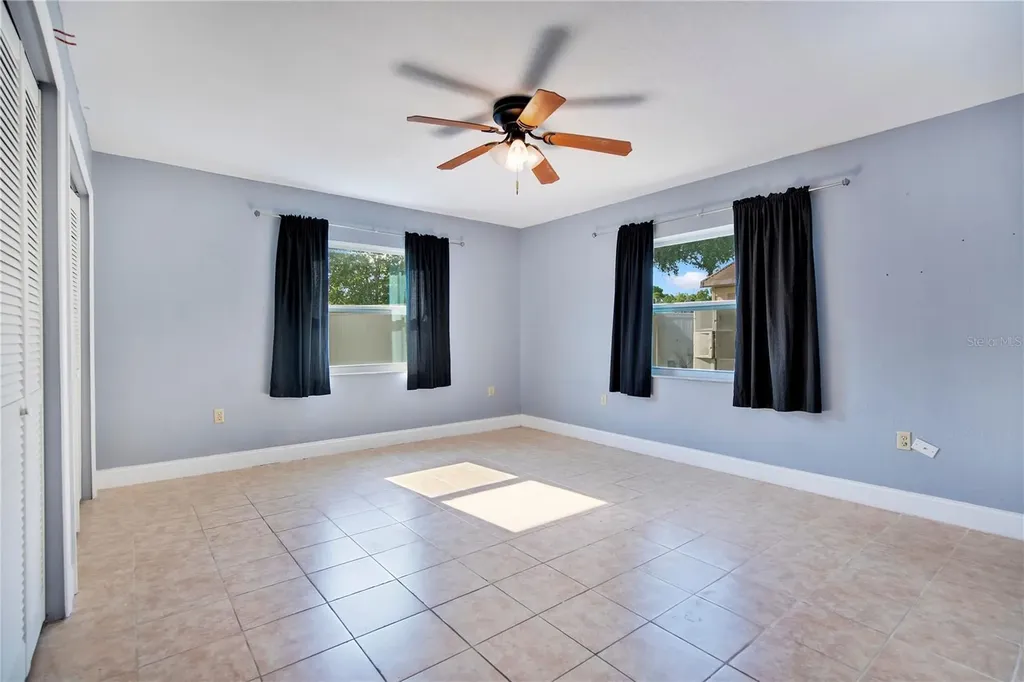 2422 Sweetbriar Court Kissimmee FL 34744