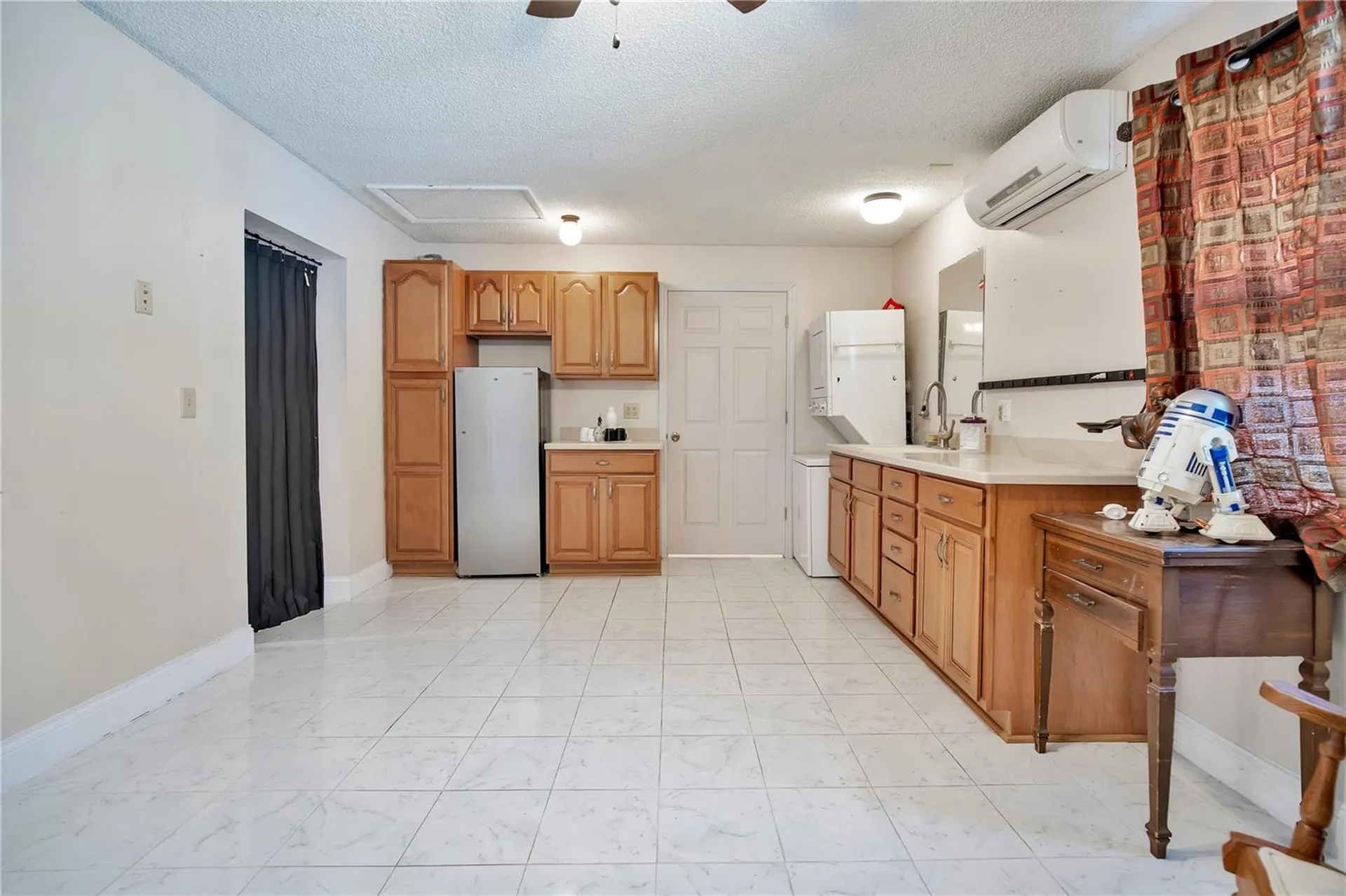 2422 Sweetbriar Court Kissimmee FL 34744