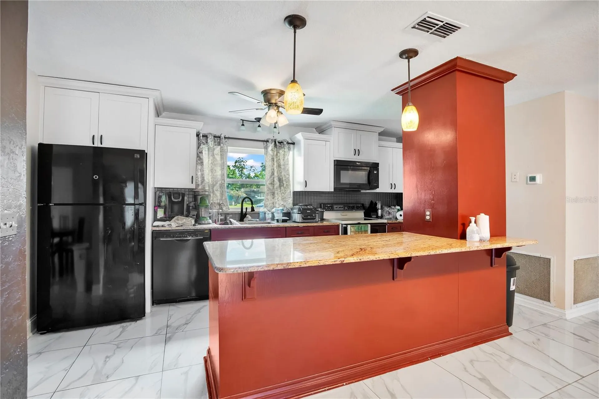 2422 Sweetbriar Court Kissimmee FL 34744