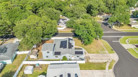 2422 Sweetbriar Court Kissimmee FL 34744
