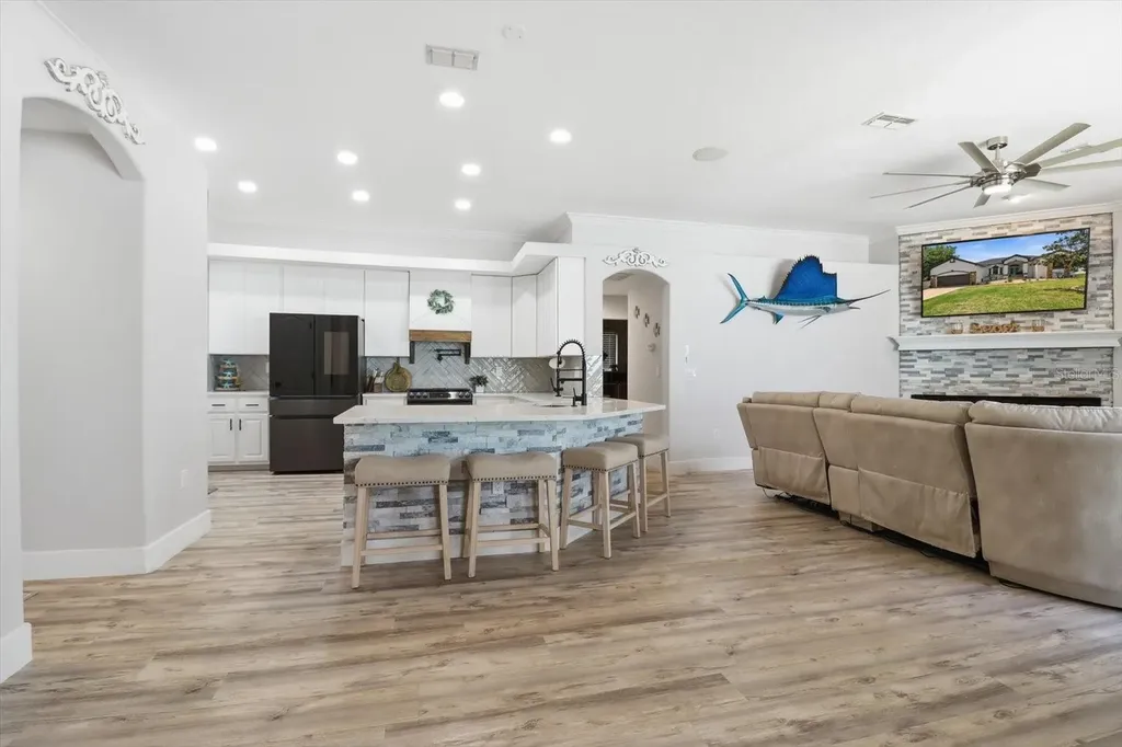11870 W Waterway Drive Homosassa FL 34448