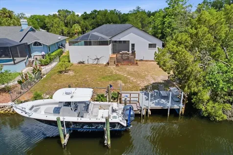 11870 W Waterway Drive Homosassa FL 34448