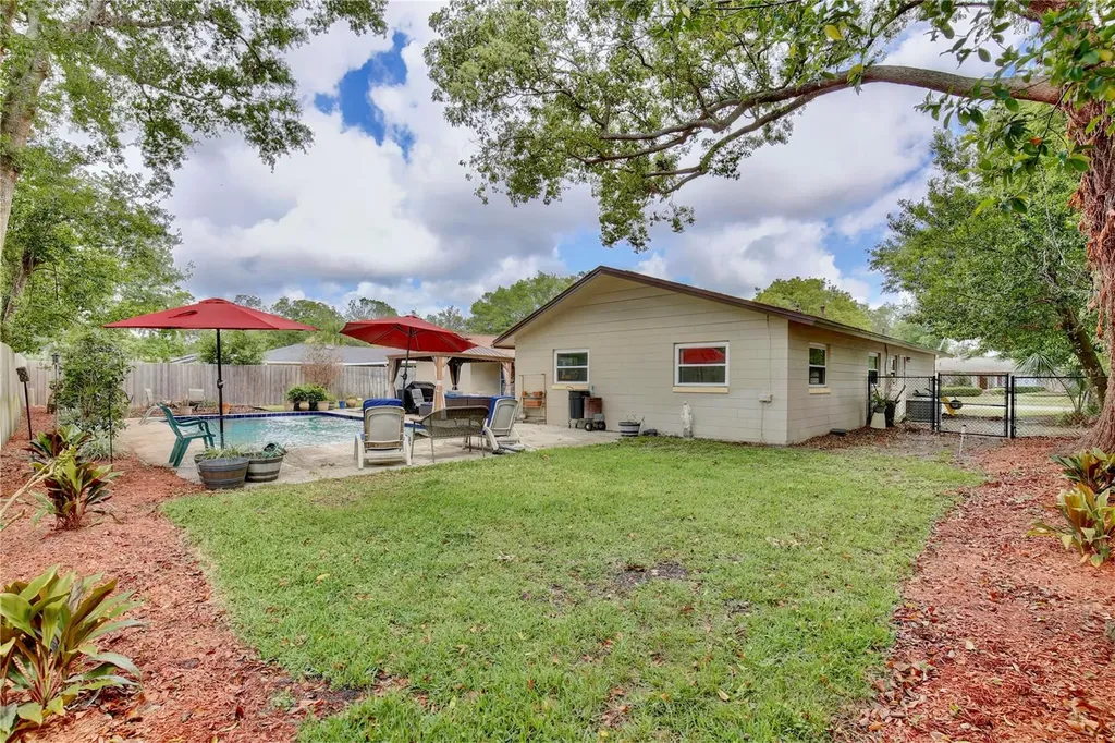 2106 Kewannee Trail Casselberry FL 32707