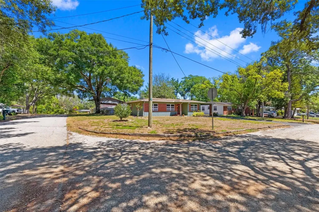 12721 Summit Street Tampa FL 33612