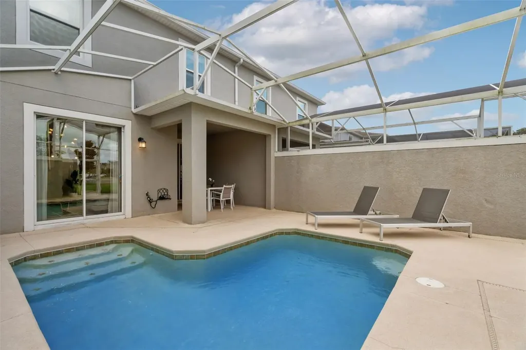 590 Pebble Beach Drive Davenport FL 33896
