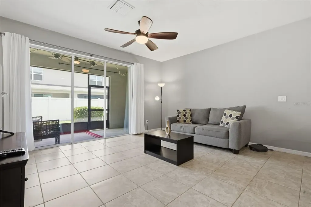 10425 Red Carpet Court Riverview FL 33578