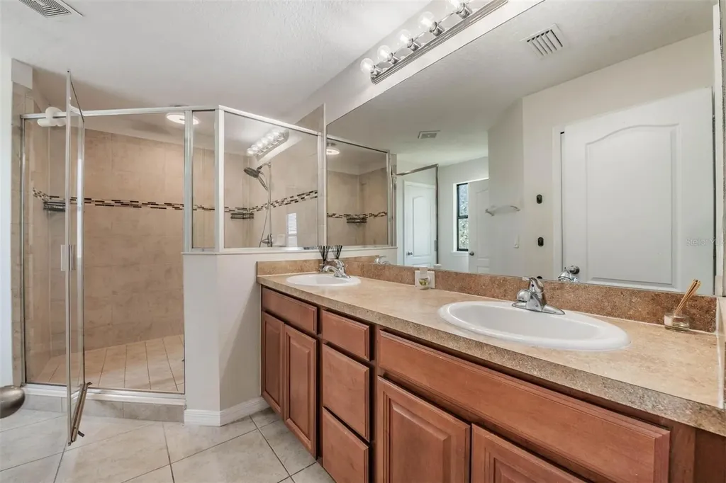 14336 Haddon Mist Drive Wimauma FL 33598