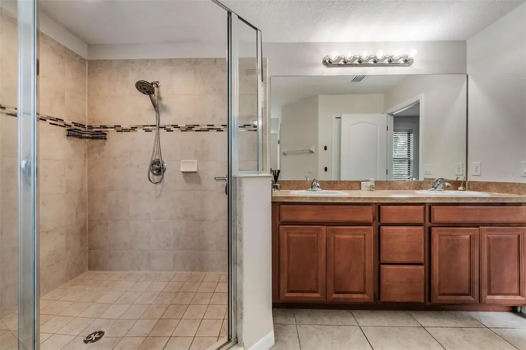 14336 Haddon Mist Drive Wimauma FL 33598