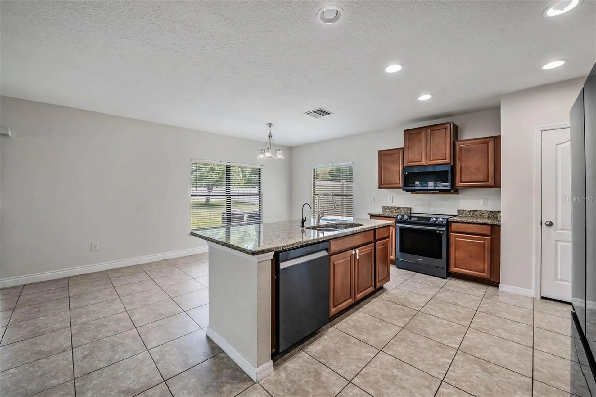 14336 Haddon Mist Drive Wimauma FL 33598