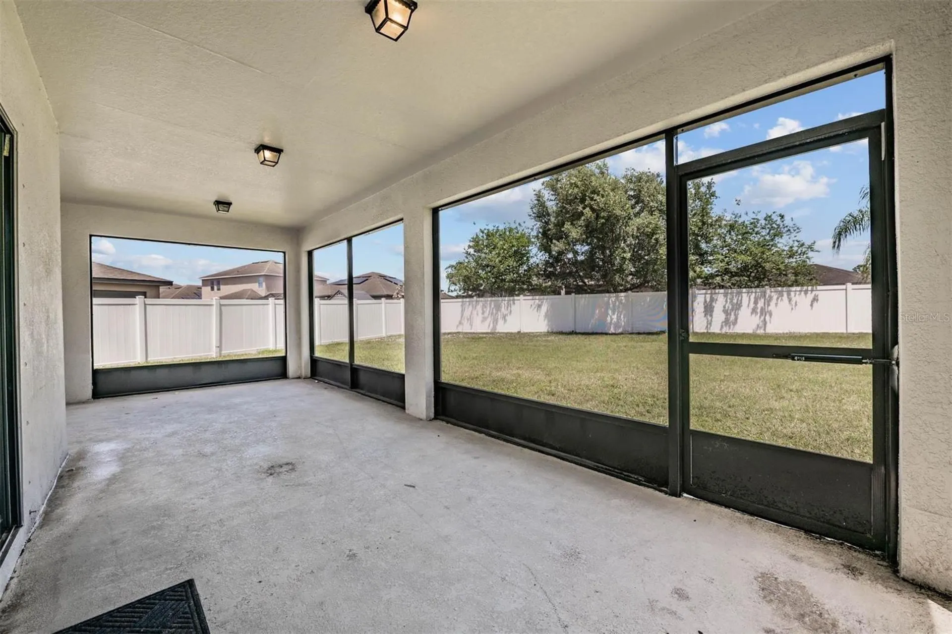 14336 Haddon Mist Drive Wimauma FL 33598