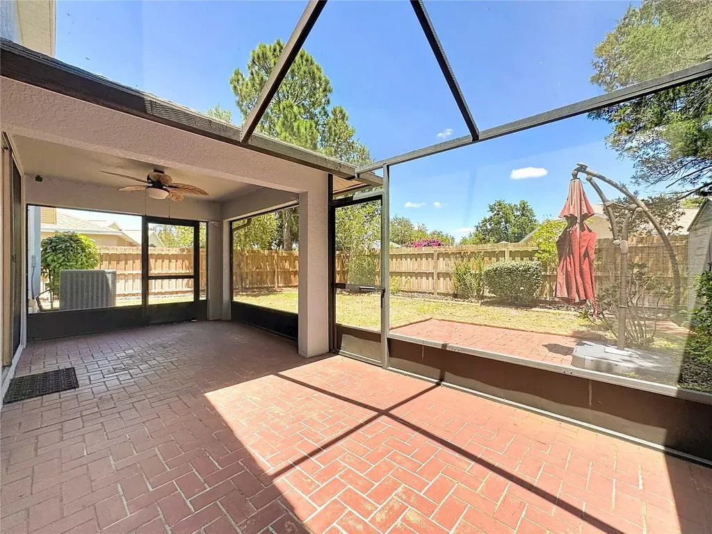 6711 Somerset Garden Way Apollo Beach FL 33572