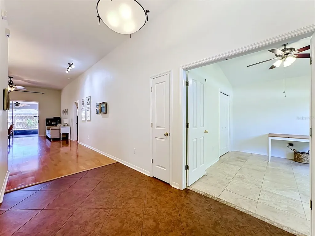 6711 Somerset Garden Way Apollo Beach FL 33572