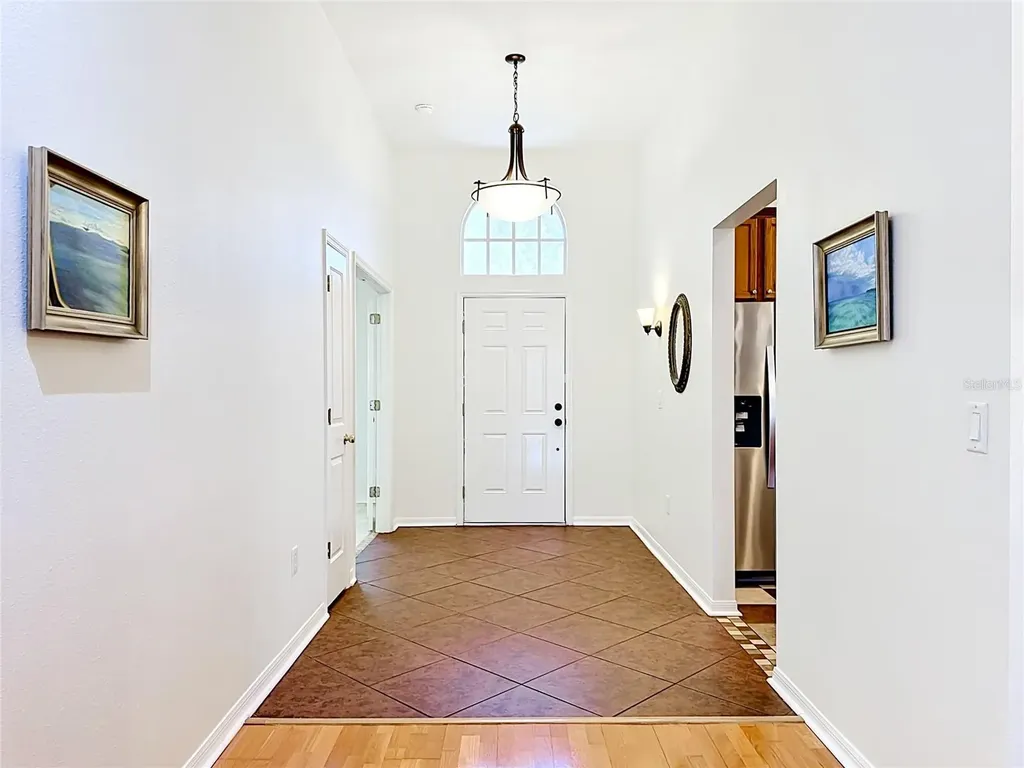 6711 Somerset Garden Way Apollo Beach FL 33572