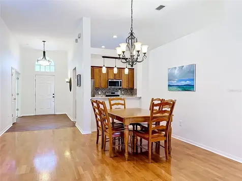 6711 Somerset Garden Way Apollo Beach FL 33572