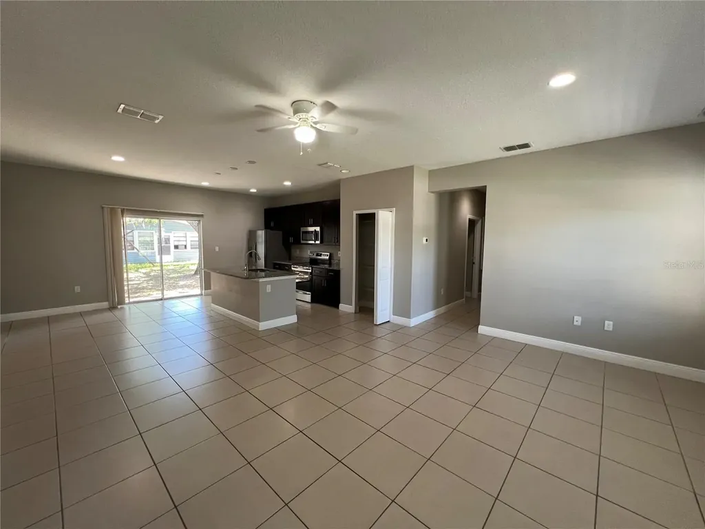 528 Finch Lane Kissimmee FL 34759