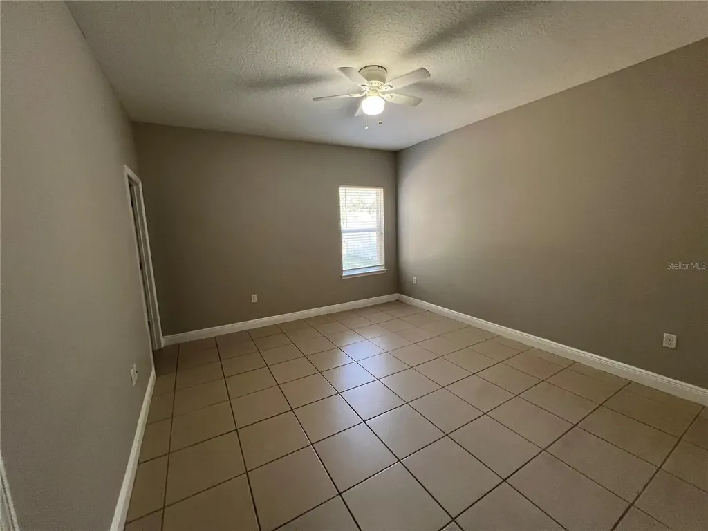 528 Finch Lane Kissimmee FL 34759