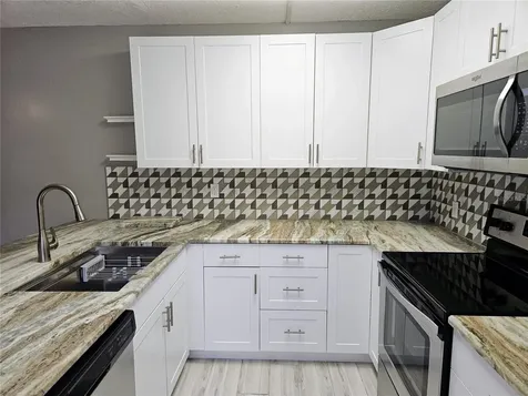 2620 6th Court Palm Harbor FL 34684