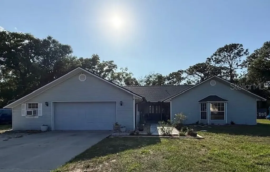 40145 W 7th Avenue Umatilla FL 32784