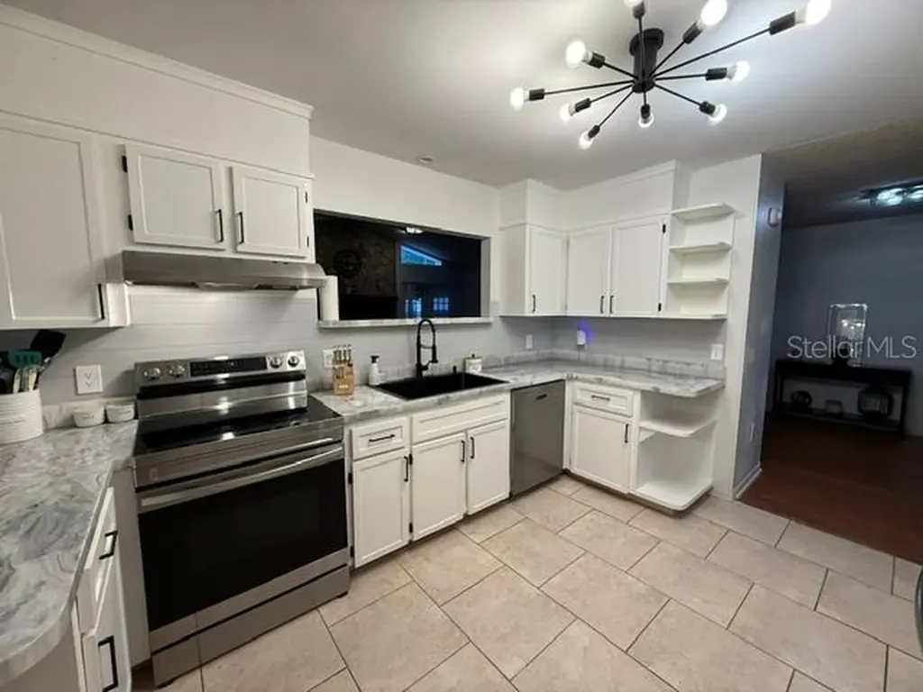 40145 W 7th Avenue Umatilla FL 32784