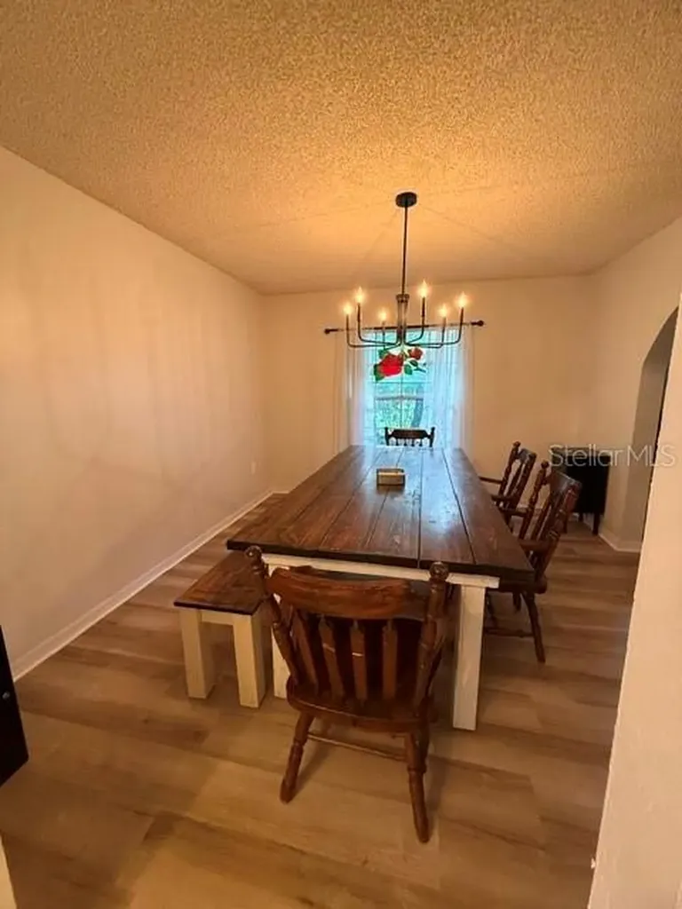 40145 W 7th Avenue Umatilla FL 32784