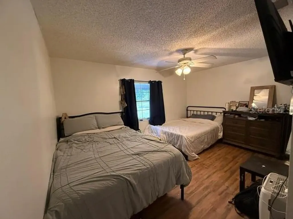 40145 W 7th Avenue Umatilla FL 32784