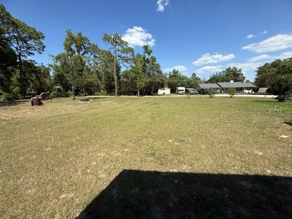 40145 W 7th Avenue Umatilla FL 32784