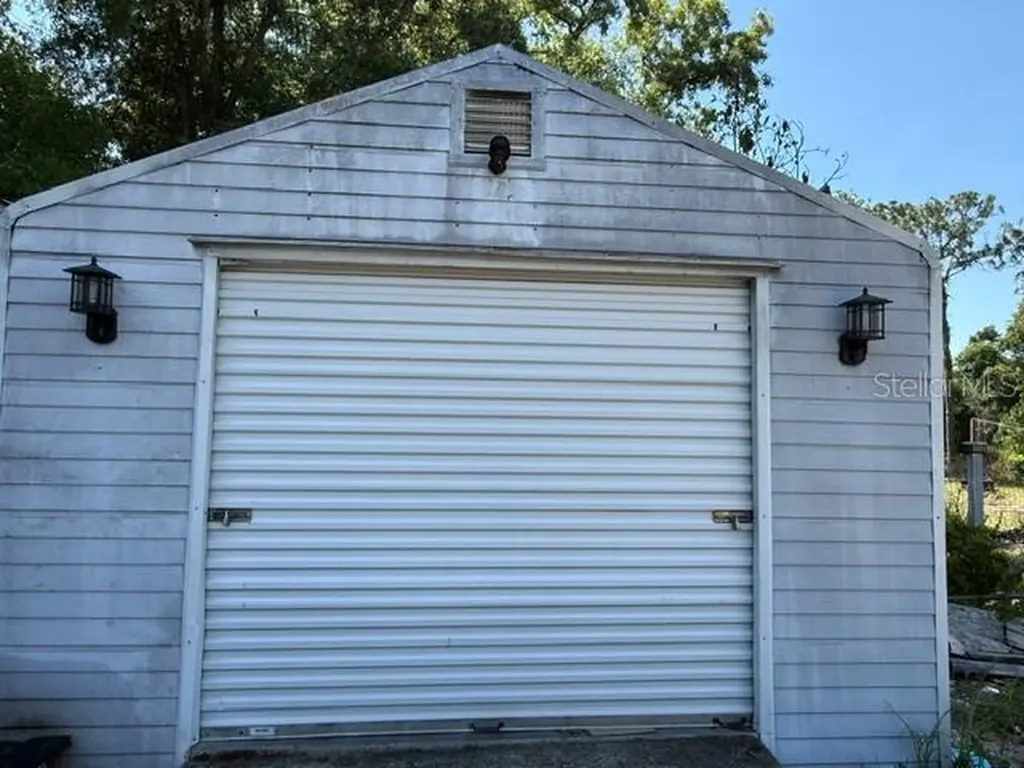 40145 W 7th Avenue Umatilla FL 32784