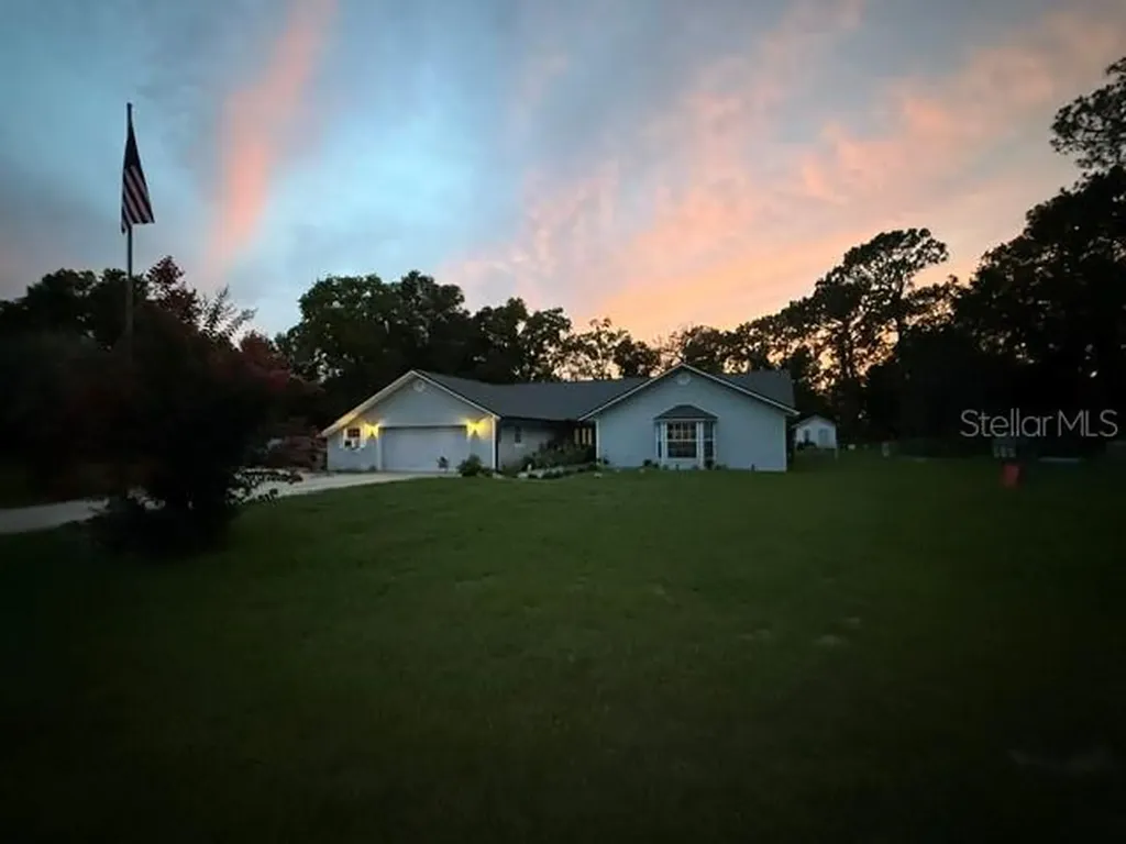40145 W 7th Avenue Umatilla FL 32784