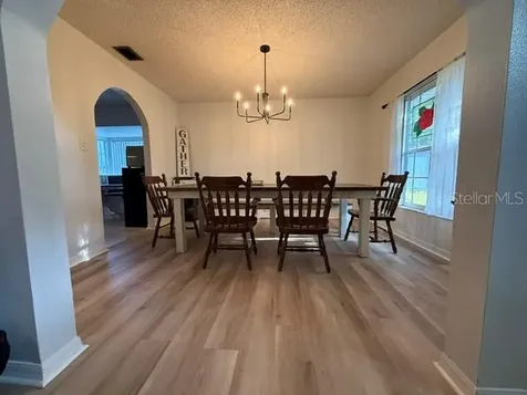 40145 W 7th Avenue Umatilla FL 32784