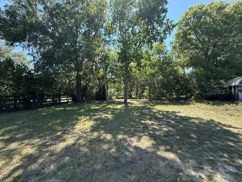 40145 W 7th Avenue Umatilla FL 32784