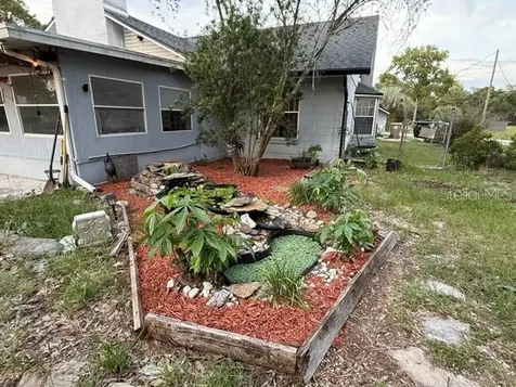 40145 W 7th Avenue Umatilla FL 32784