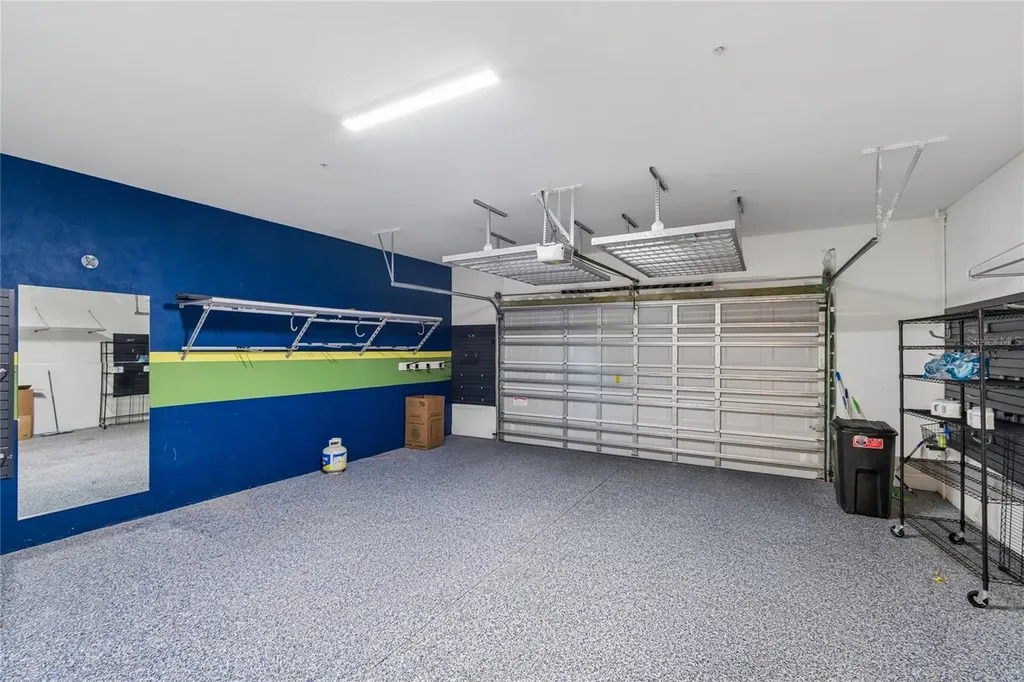 2442 W Mississippi Avenue Tampa FL 33629