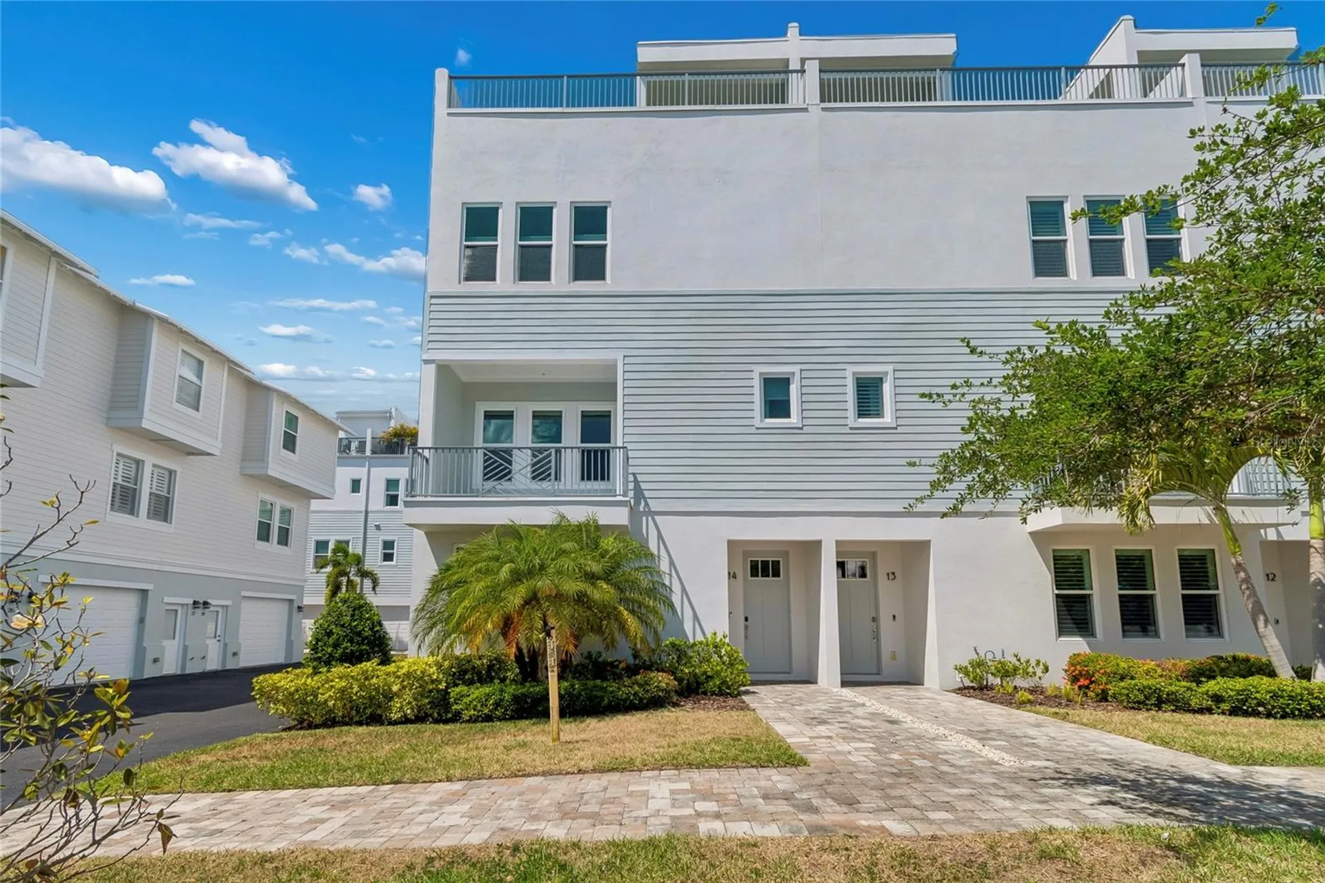 2442 W Mississippi Avenue Tampa FL 33629