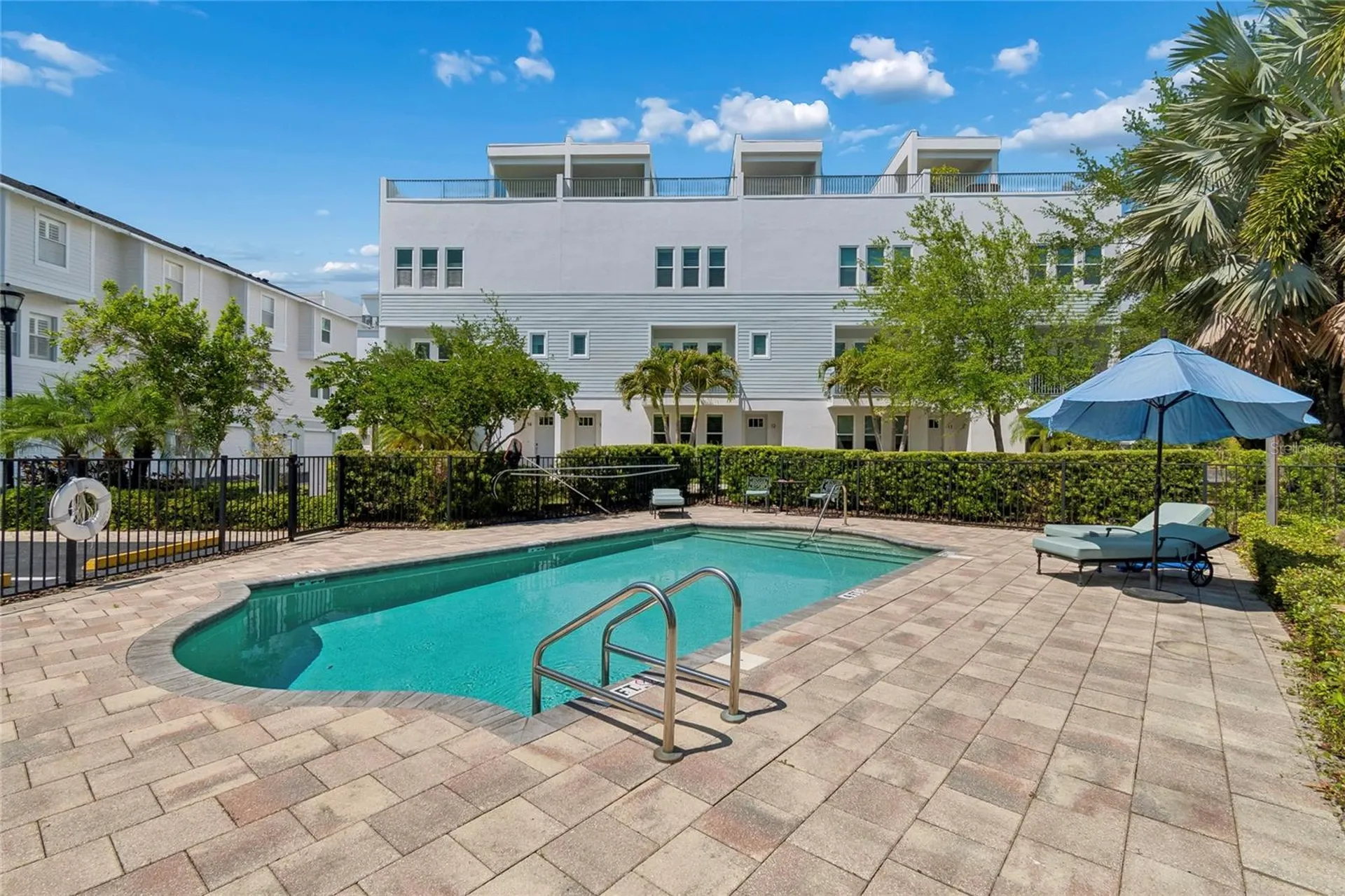 2442 W Mississippi Avenue Tampa FL 33629