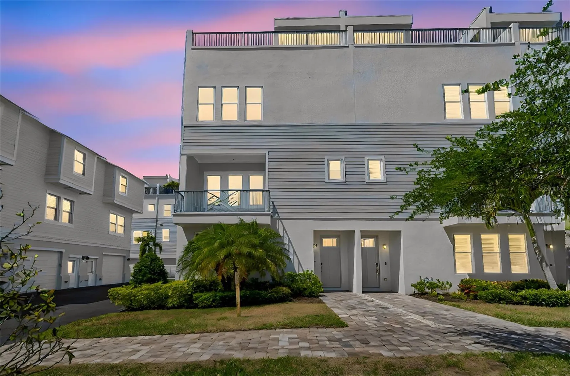 2442 W Mississippi Avenue Tampa FL 33629