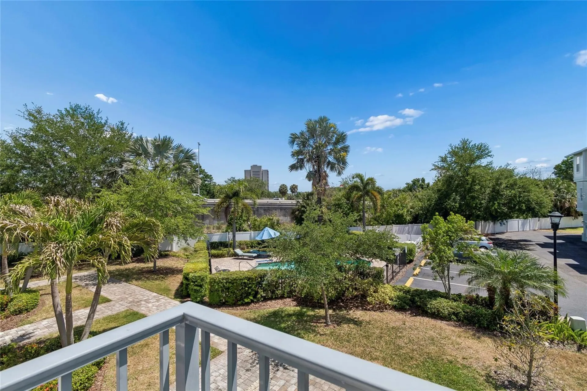 2442 W Mississippi Avenue Tampa FL 33629