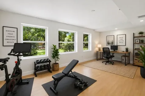 129 Hidden Oak Drive Longwood FL 32779
