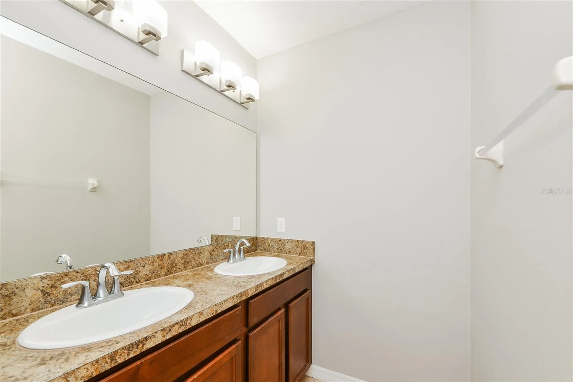 2114 Richwood Pike Drive Ruskin FL 33570