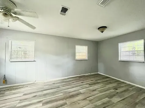 1003 E 22nd Avenue Tampa FL 33605