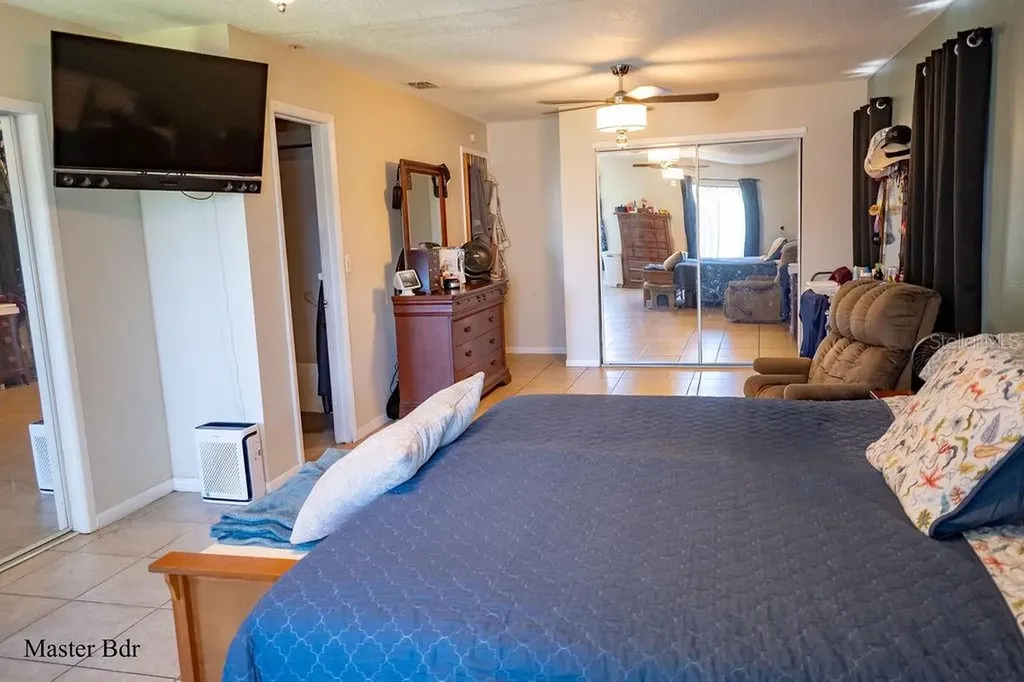 8204 Trammell Trail Tampa FL 33619
