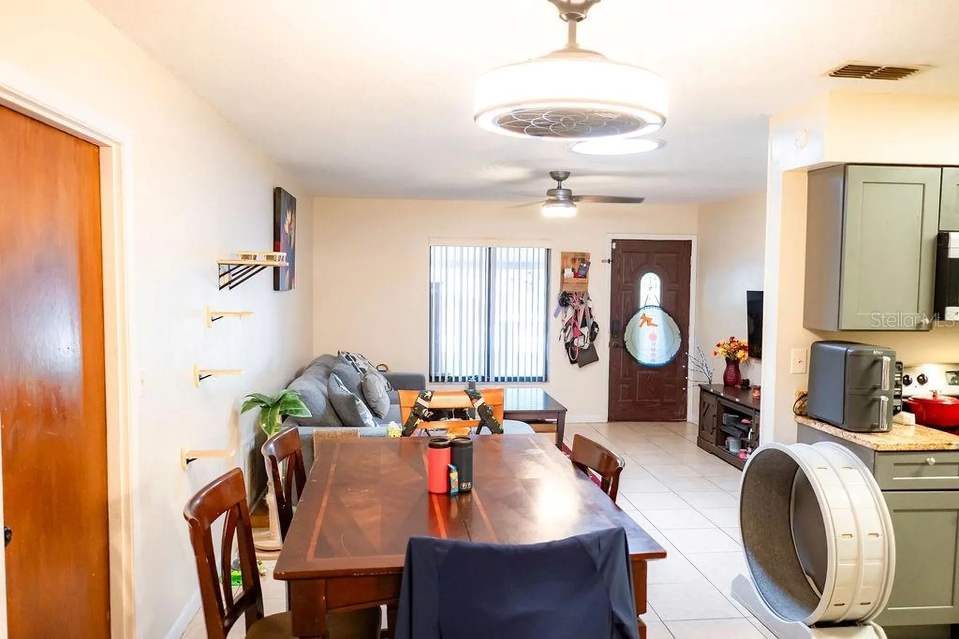 8204 Trammell Trail Tampa FL 33619