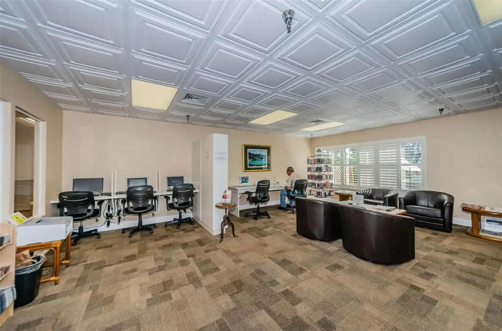 1756 Macdonnell Drive Palm Harbor FL 34684