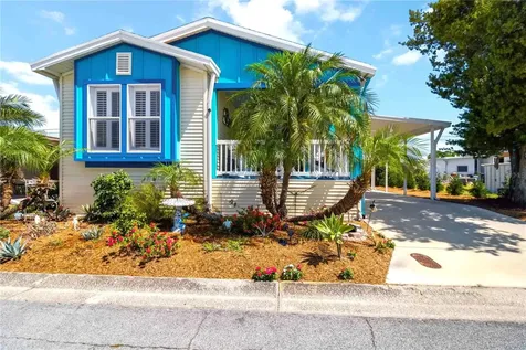 915 50th Avenue W Bradenton FL 34207