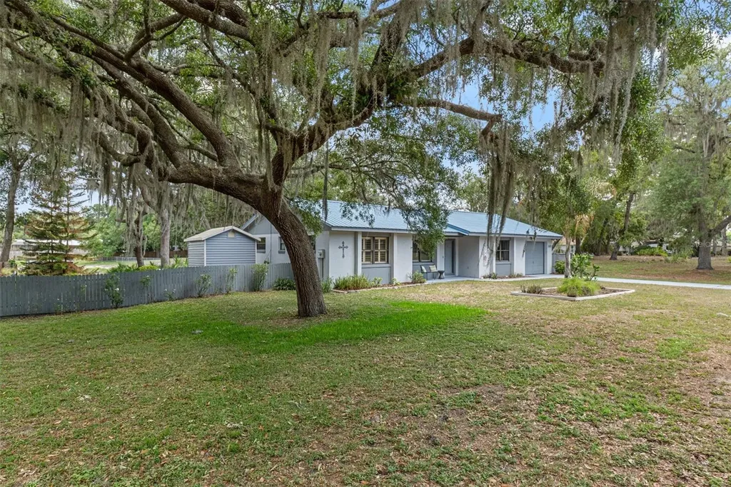 2481 S Summerwood Point Inverness FL 34450