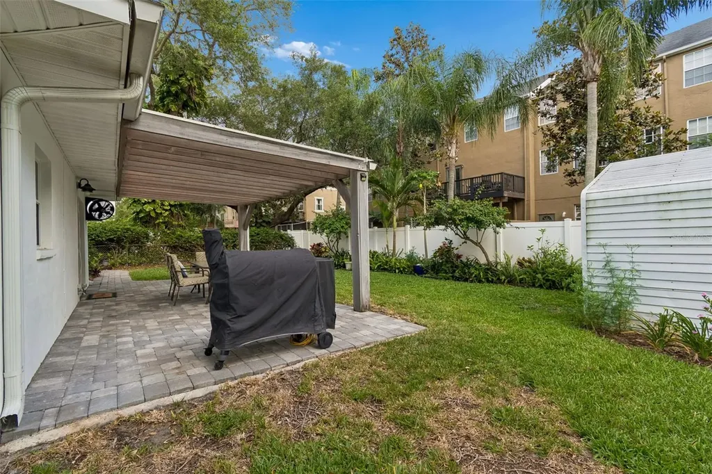 2920 W Ellis Drive Tampa FL 33611